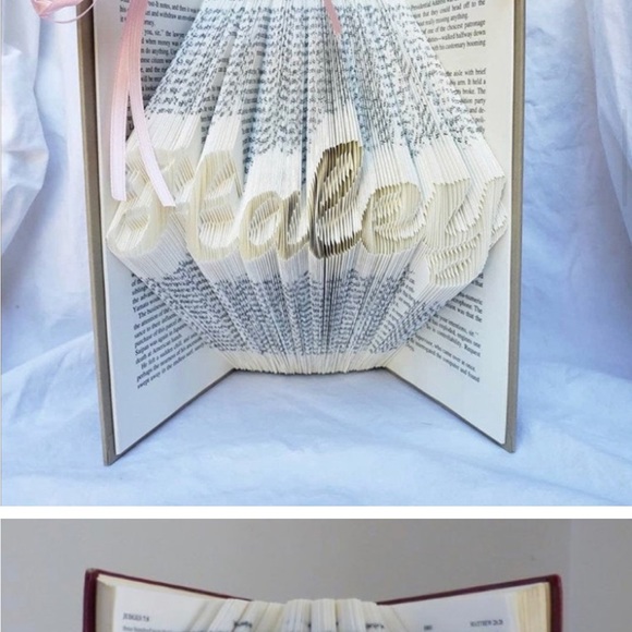 𝘾𝙪𝙨𝙩𝙤𝙢𝙞𝙯𝙚 𝙋𝙚𝙧𝙨𝙤𝙣𝙖𝙡𝙞𝙯𝙚 𝘽𝙤𝙤𝙠 𝙁𝙤𝙡𝙙𝙞𝙣𝙜 𝙂𝙞𝙛𝙩𝙨! 🎁 - Picture 8 of 16